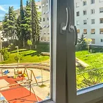 Apartament Mare *